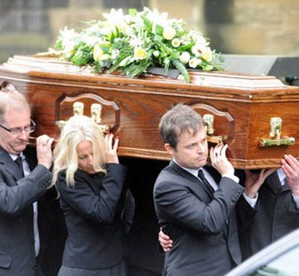 Death Of A Friend: How To Deliver A Goodbye Funeral Speech