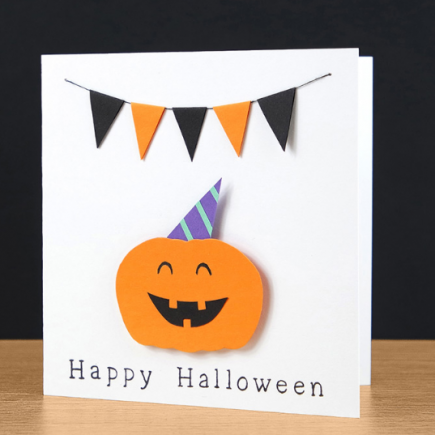 80+ Best Halloween Card Messages to Send This Year