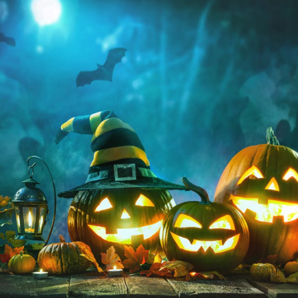 80 Spooktacular Halloween Phrases To Share With Your Friends