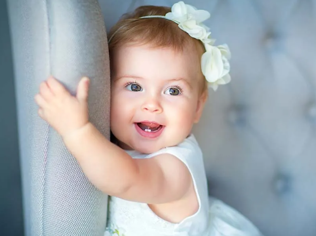 43 Nice English Names For A Baby Girl That Will Sure Impress Your 