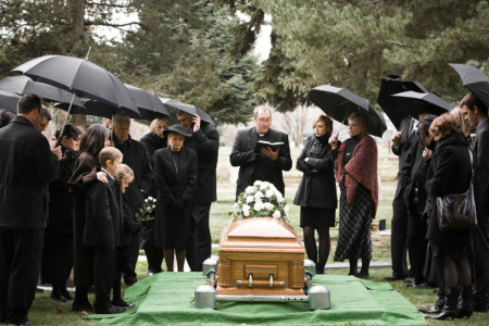 Get To Know How To Write A Funeral Speech For Your Loved One